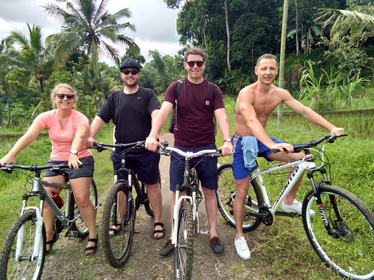 Jaya Homestay テテバトゥ エクステリア 写真